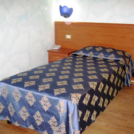 Hotel Villa D'Evoli Castropignano Quarto foto