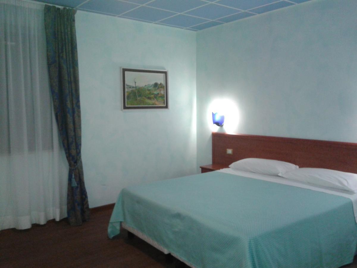 Hotel Villa D'Evoli Castropignano Quarto foto
