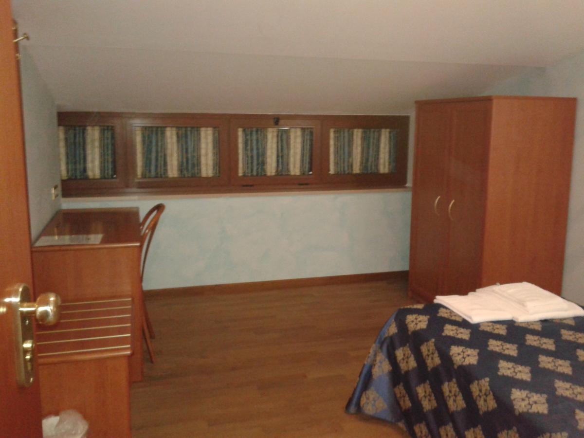 Hotel Villa D'Evoli Castropignano Quarto foto